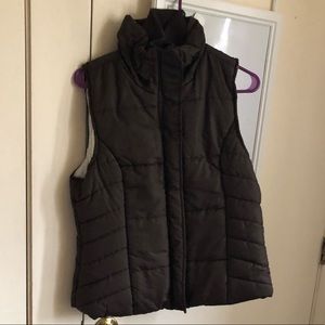 brown outer edge bubble vest